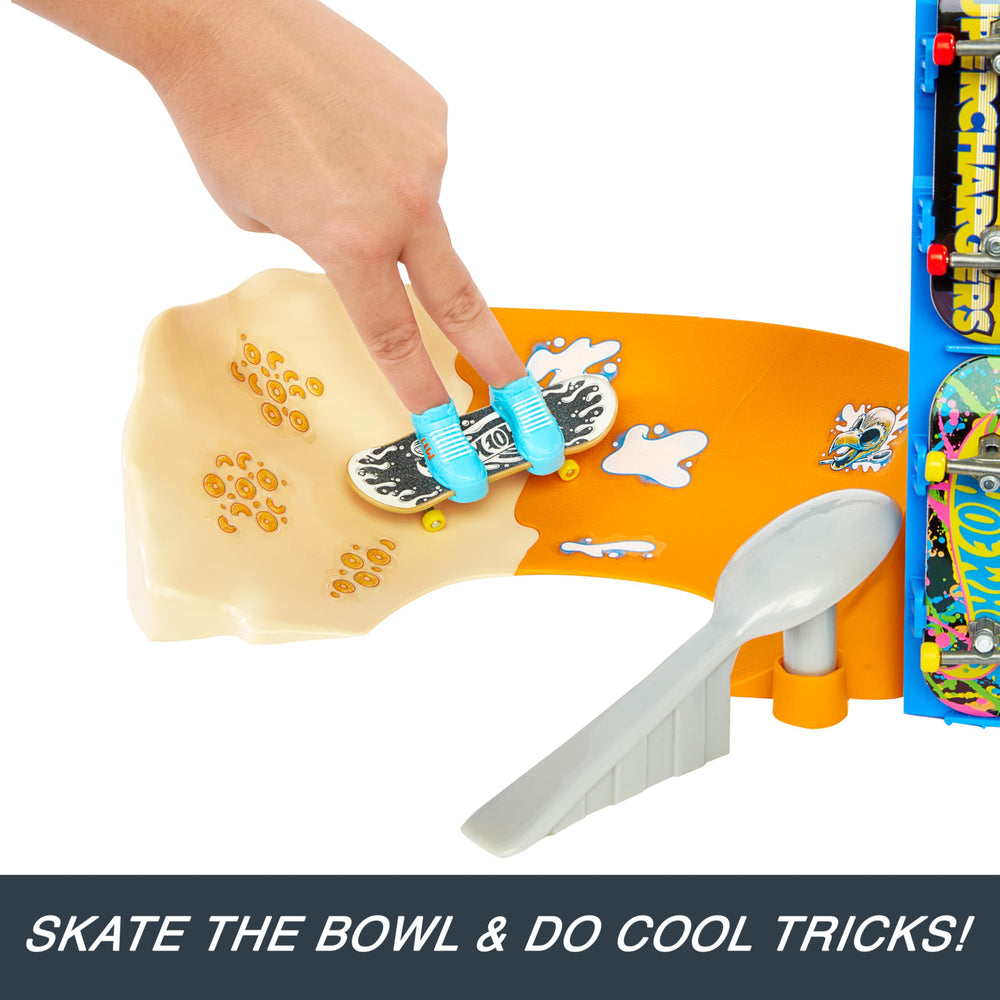 Hot Wheels removable skate shoes for adjustable challenge