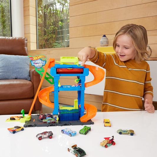 Hot Wheels Tunl Twist Car Wash lift transports car to the top for washing