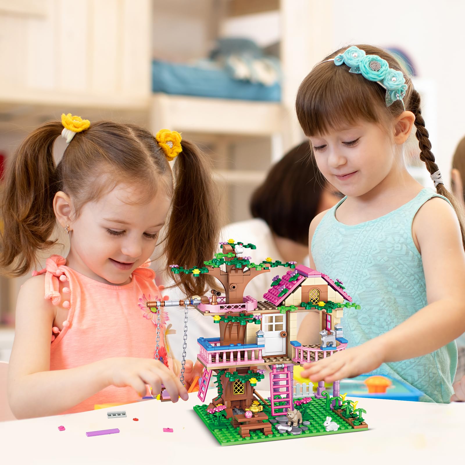 HSANHE Tree House Building Set invites roleplay and family bonding at home