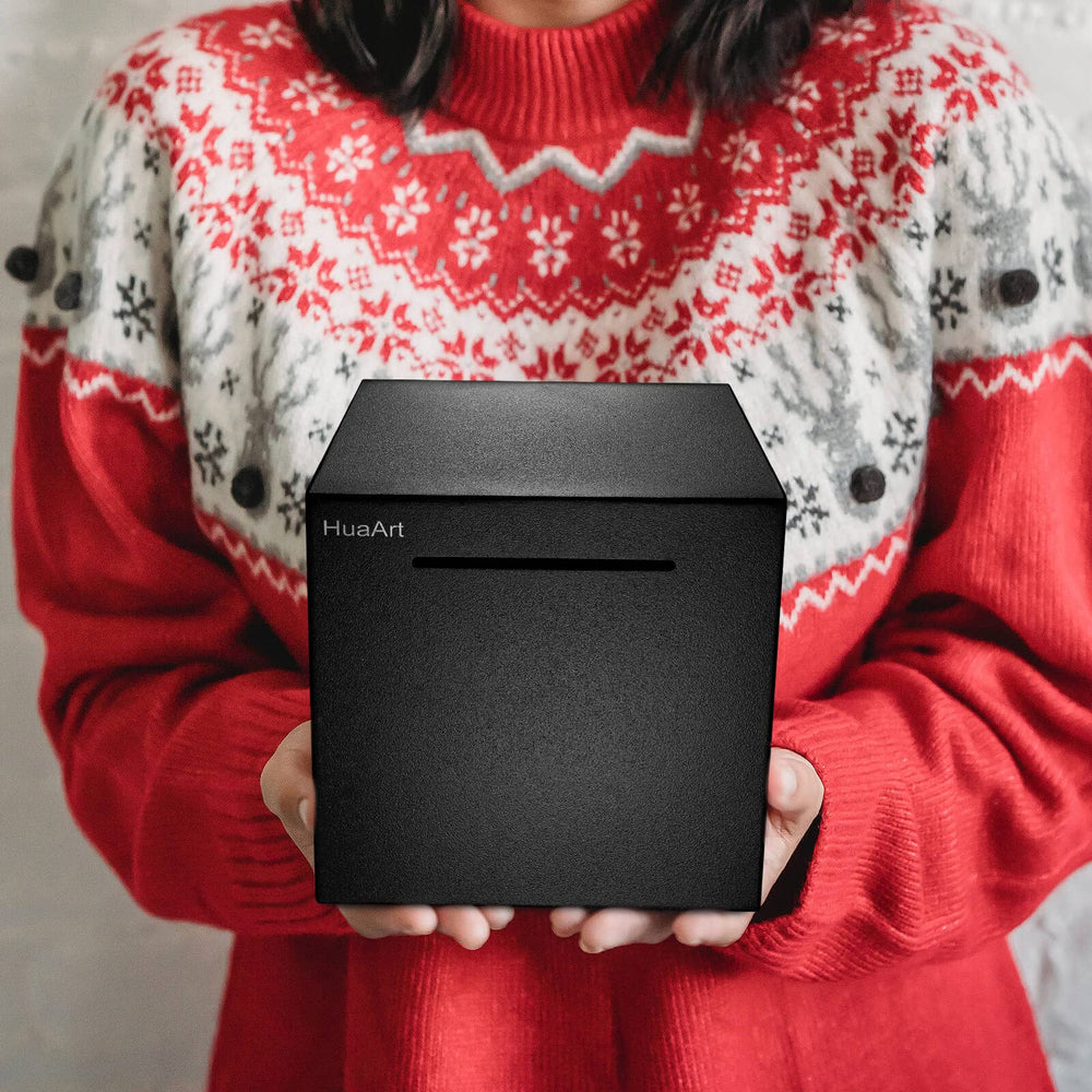 HuaArt fingerprint-resistant surface maintains a clean modern look.