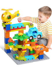 Hunloot Marble Runs 4-in-1 assembly promotes creative building and problem solving
