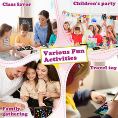 HXDOGSP family crafts spark bonding through creative scratch art.