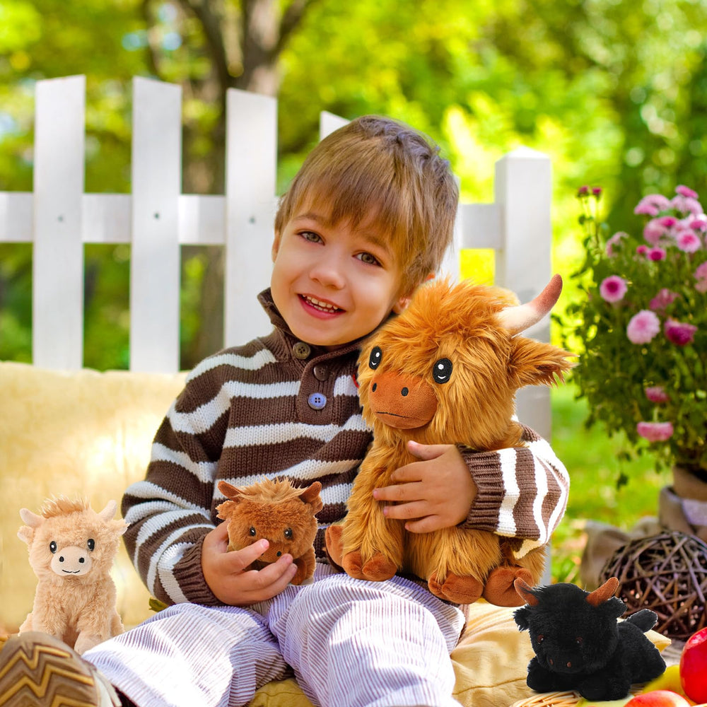 HyDren Highland cows five-piece set, ideal for party favors and cozy display.