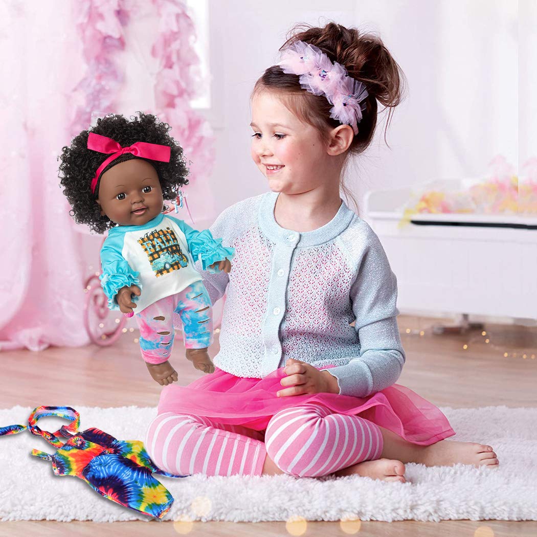 iBayda doll's rotating joints support sit and lie poses for storytelling.