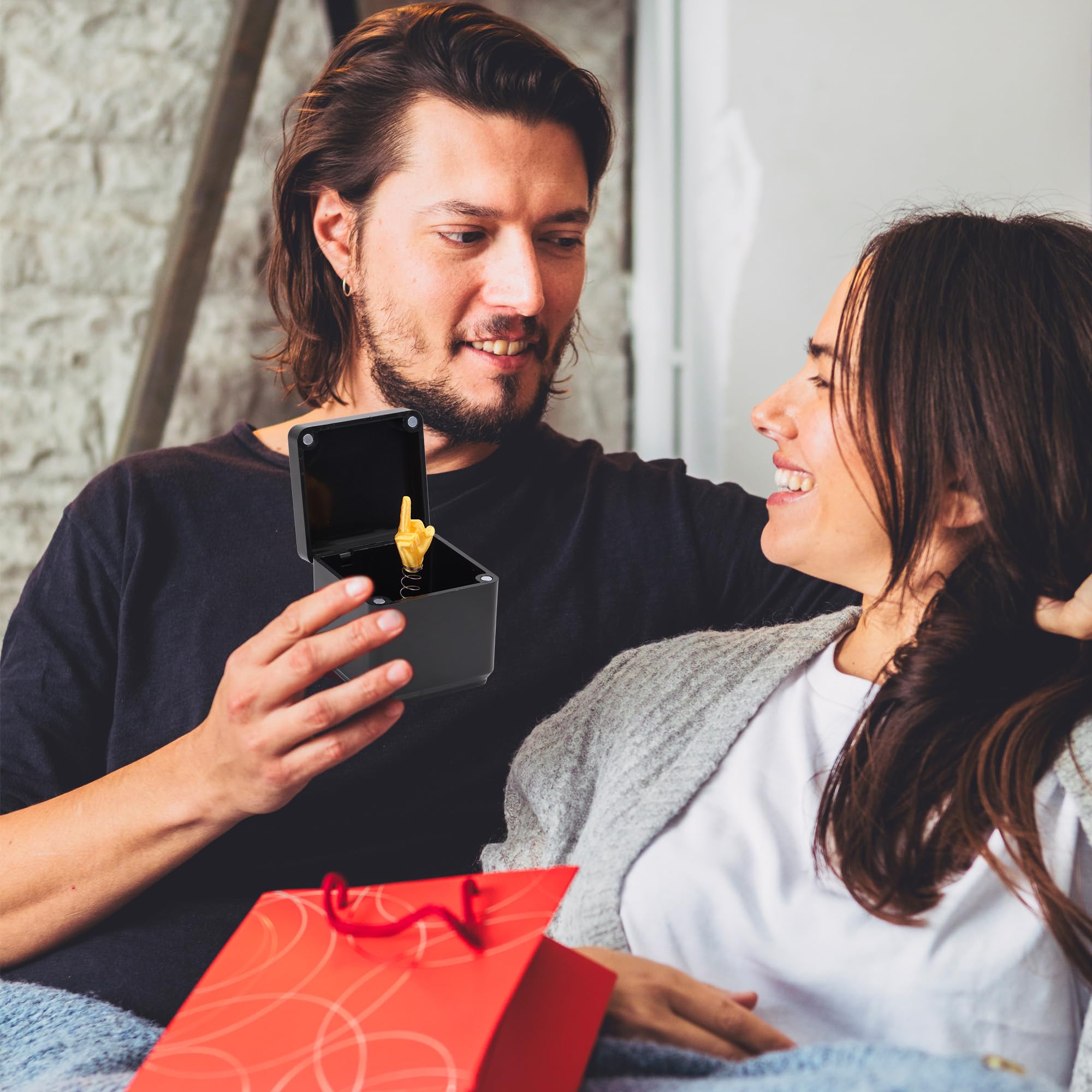 i-Beeboo prank gift packaging sets the mood for fun celebrations
