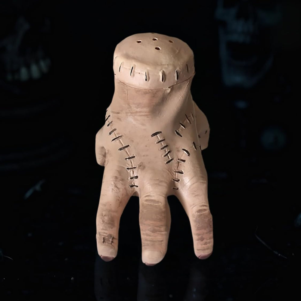 IBQ Horror hand serves as a versatile Halloween cosplay prop for indoor or outdoor use.