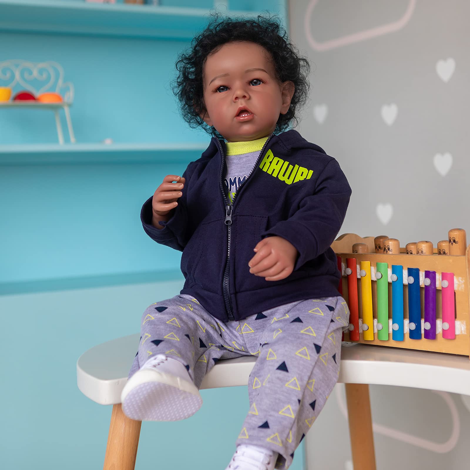 iCradle Reborn Doll outfit included for immediate playtime