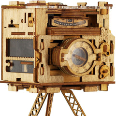 iDventure Cluebox PRO Sherlock's Camera exterior—inviting wooden puzzle box for enthusiasts