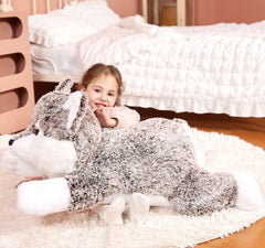 IKASA soft plush wolf texture close-up highlights ultra-soft fur.