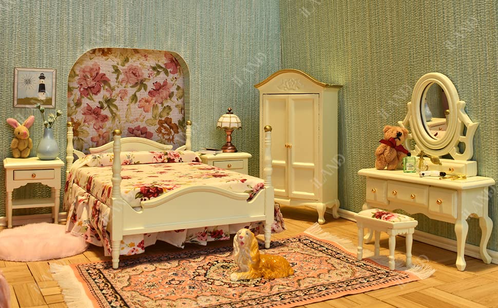 iland dollhouse pet figures enhance dollhouse decor and thoughtful small gifts.