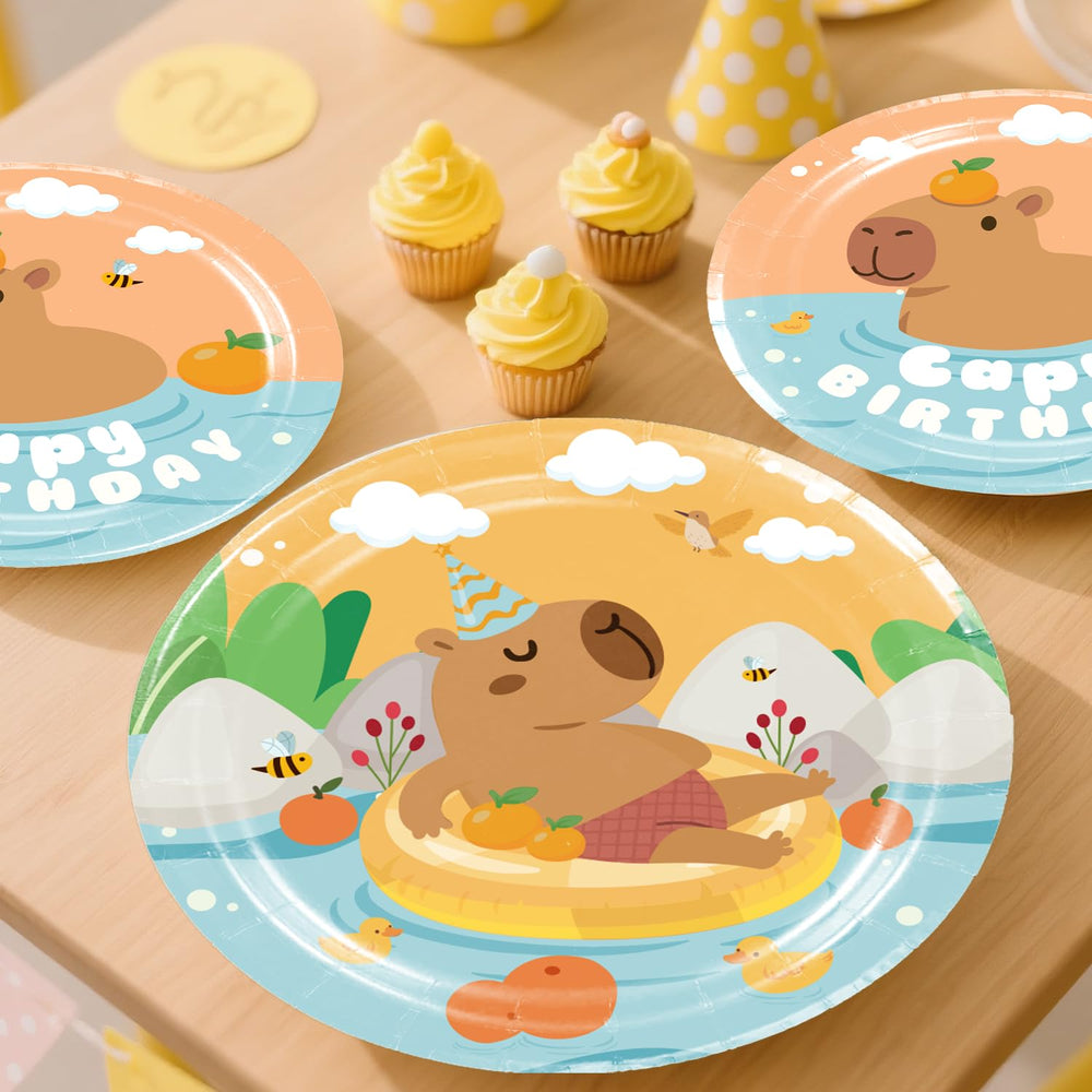 Yingoto capybara honeycomb centerpieces provide eye-catching table accents.