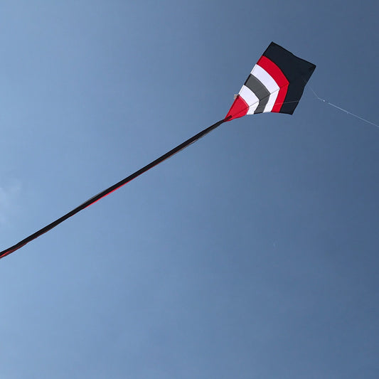 In the Breeze 3305 kite assembled side view, ready for family-friendly outdoor flying