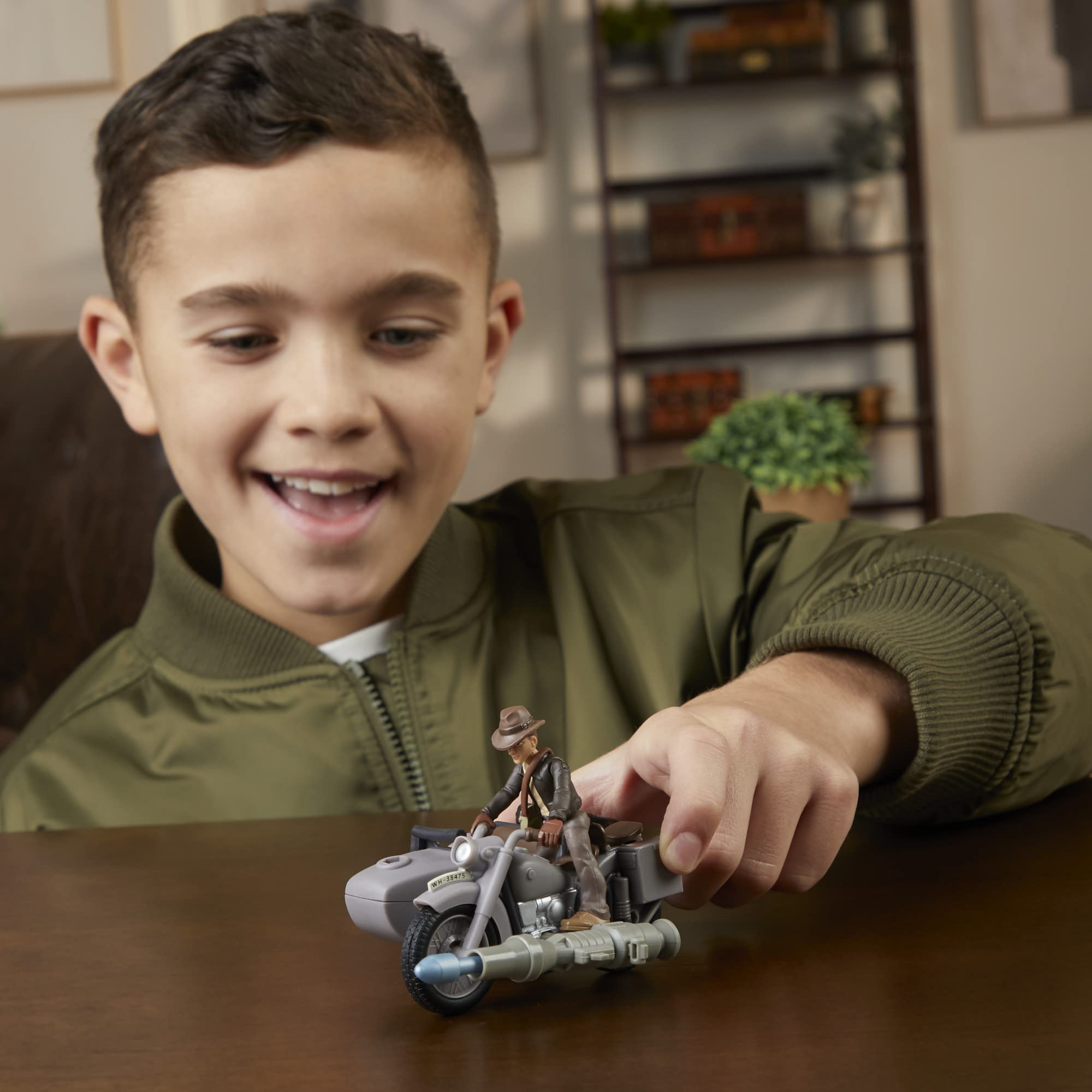 Deluxe motorcycle and sidecar vehicle detail for immersive play