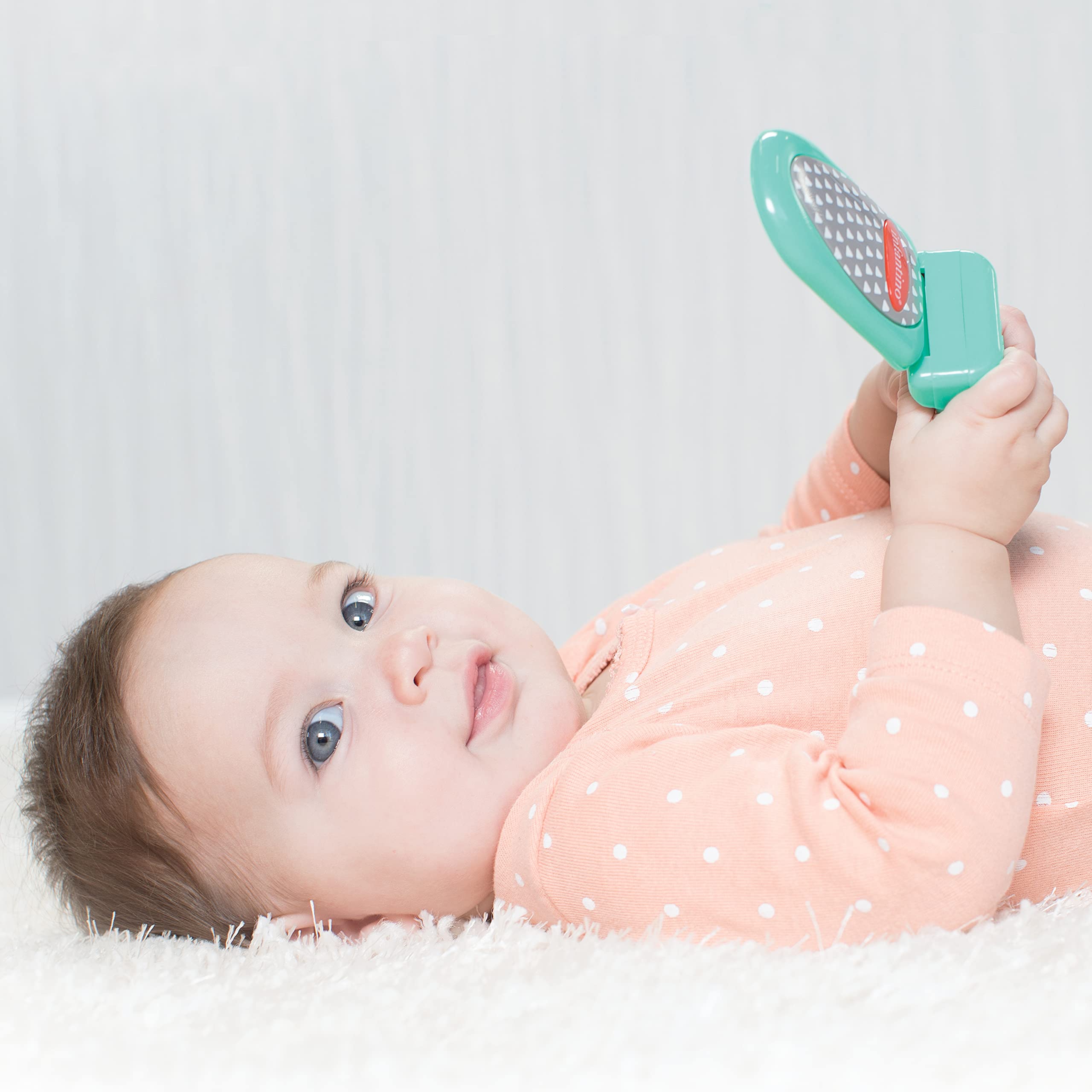 Infantino Flip and Peek Fun Phone mirror view invites peek-a-boo interaction and early social sharing
