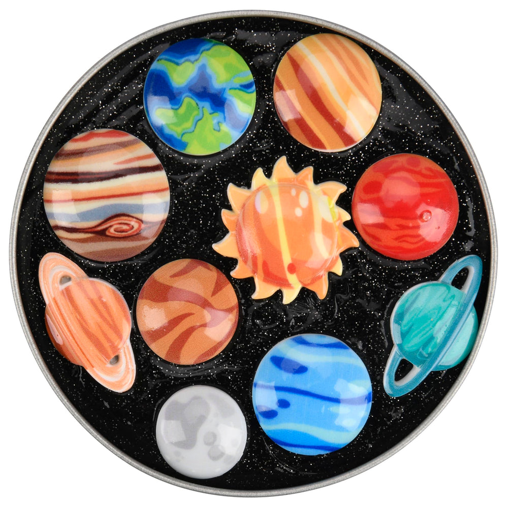 INNER-ACTIVE Play Putty Moon charm offers calming sensory input during quiet play.