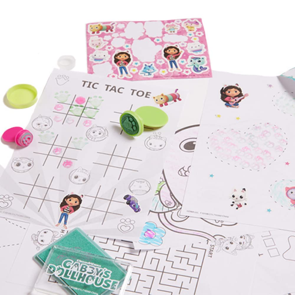 Innovative Designs Gabby's Dollhouse Deluxe mini gel pens add shiny accents.