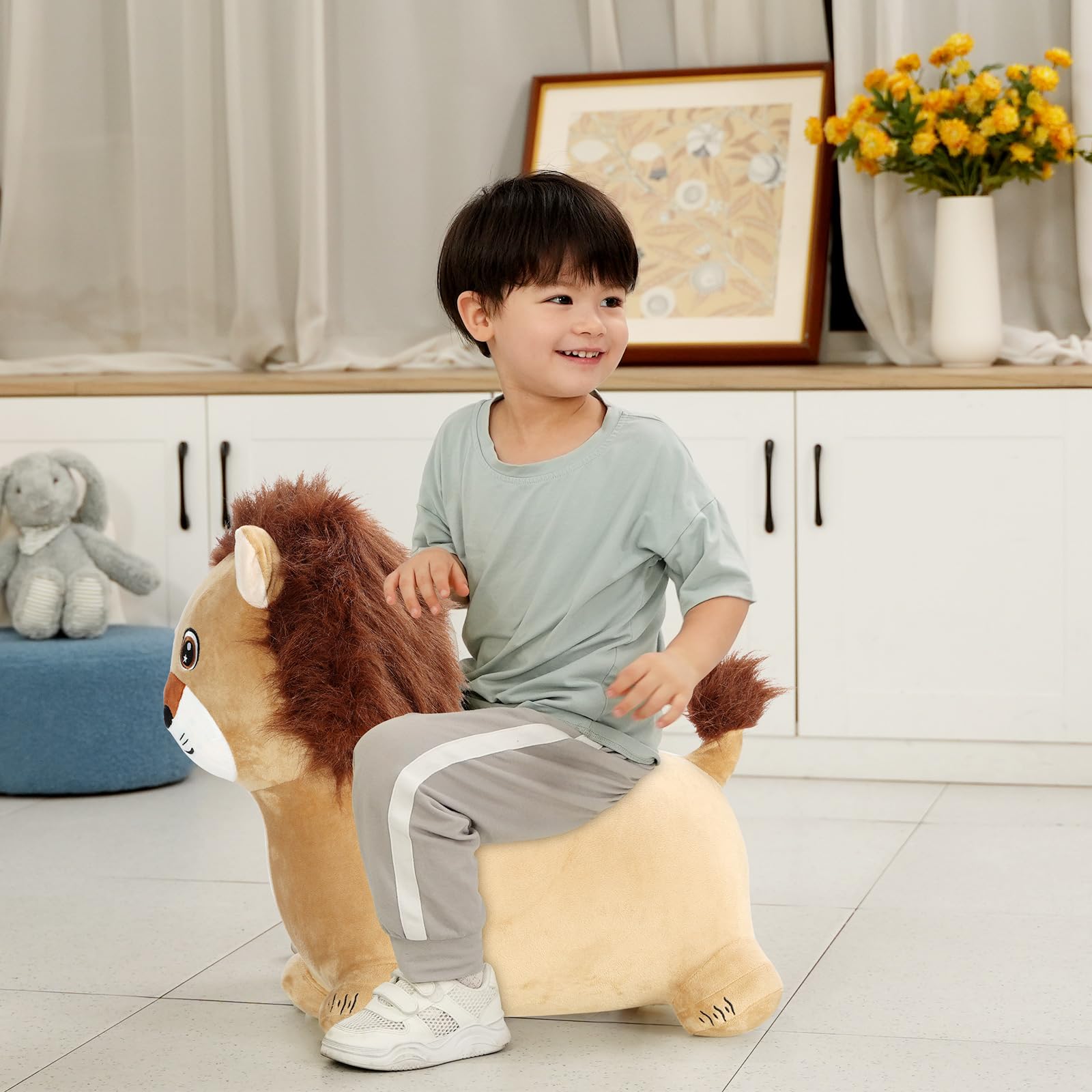 INPANY safari themed children's play gift for birthday joy