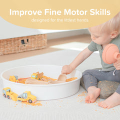 Inspire My Play transfer water beads with precision using kid-friendly silicone scoops