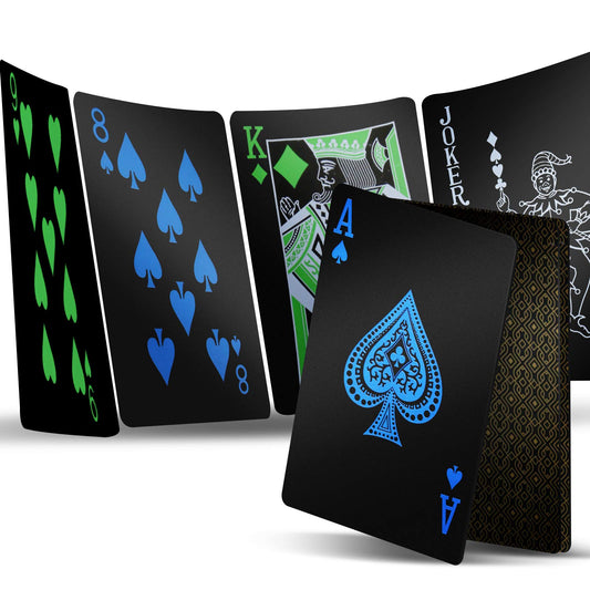INTEGEAR waterproof poker cards with front pattern, ideal for water games.