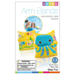 Intex Sea Buddy Fishes arm bands visible during splash play, promoting comfort and confidence.
