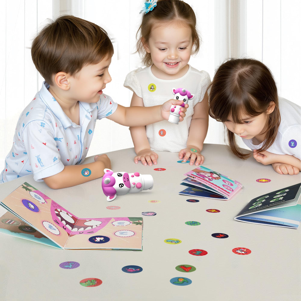 iplay ilearn compact travel kit, perfect for on-the-go creative fun.