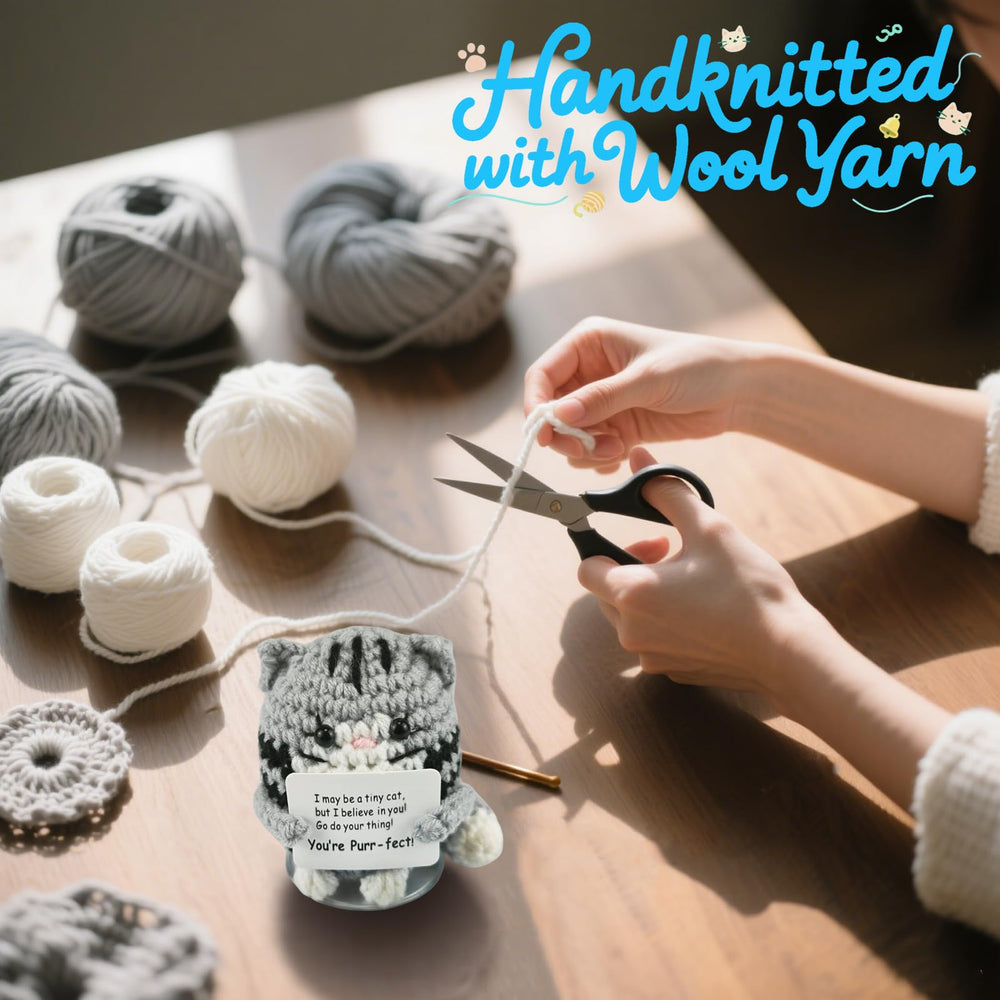 IrisCargo mini knitted wool cat with soft texture for cozy decor.