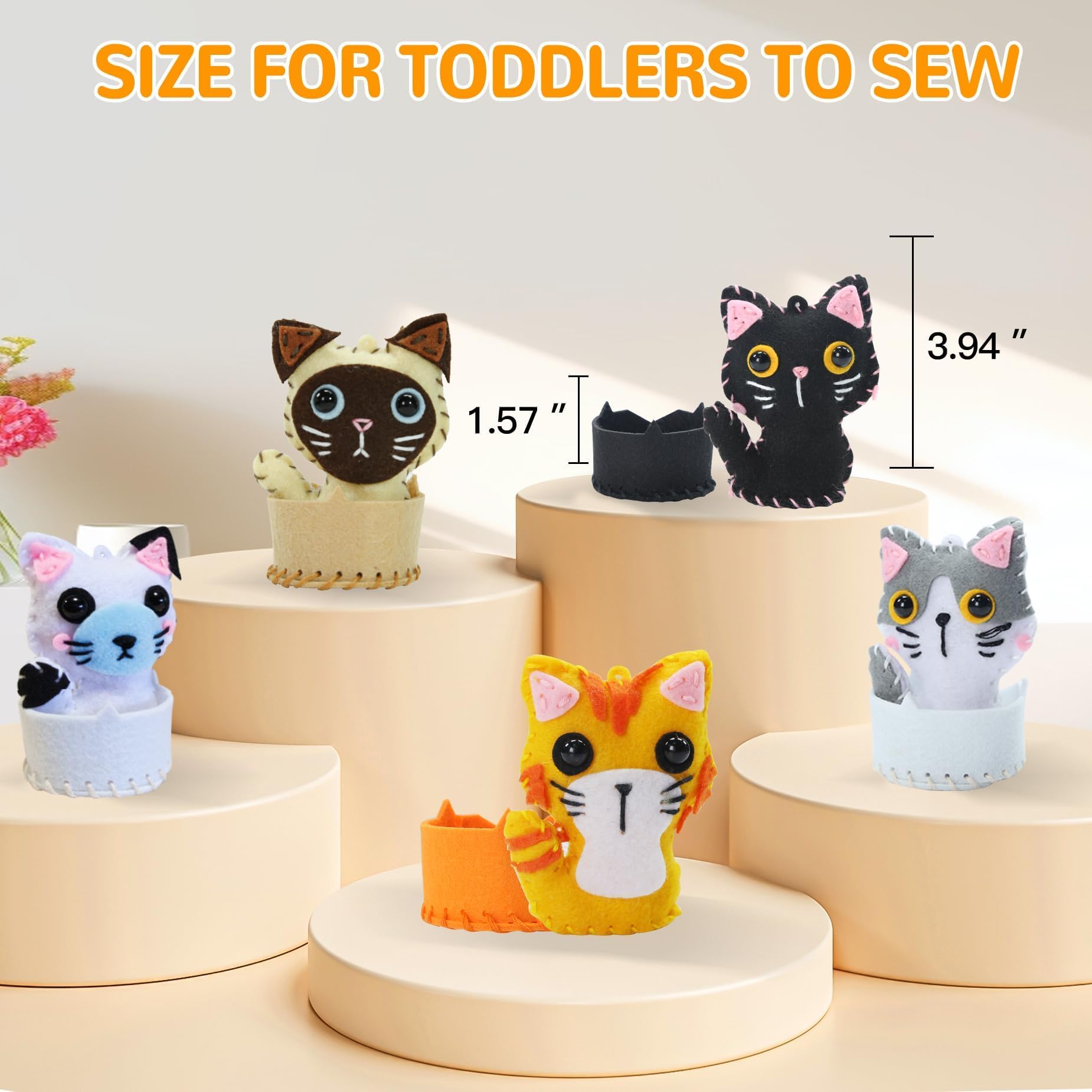 IROLEHOME cat toy bag charms scene, great for on-the-go imaginative play.
