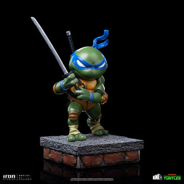 Iron Studios MiniCo polystone texture detail for realism