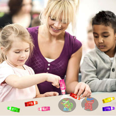 iRugosa hapfyer rubber straps keep lights secure on kids' fingers.