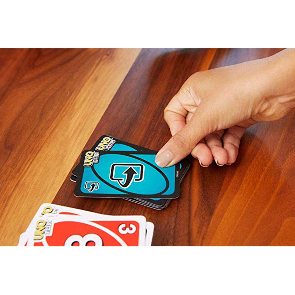 IsEasy Uno flip cards in bold colors for easy identification during play.