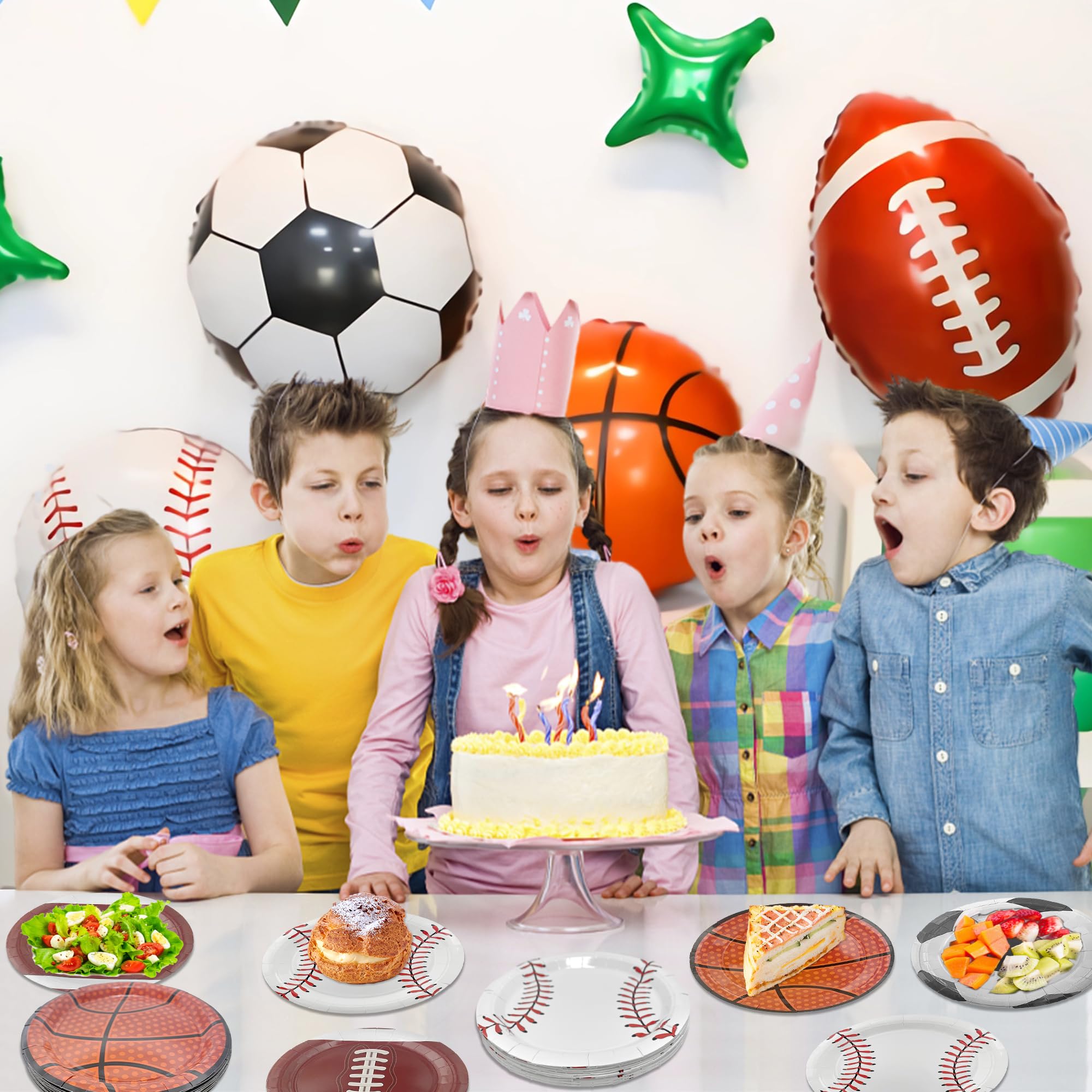 ITTEBISS multisport motif plates for kids' parties with quick cleanup.