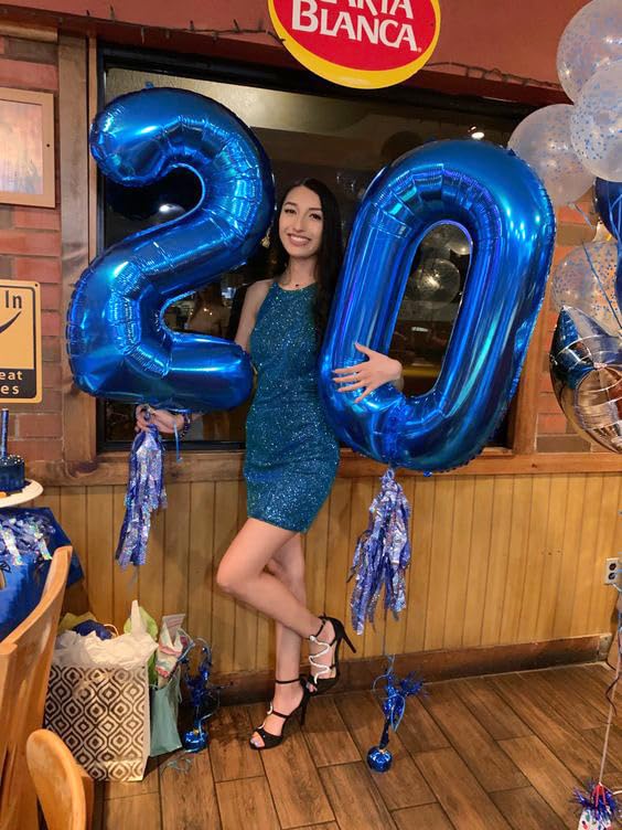 IWERP 30th birthday decor blue balloon as a striking milestone focal point