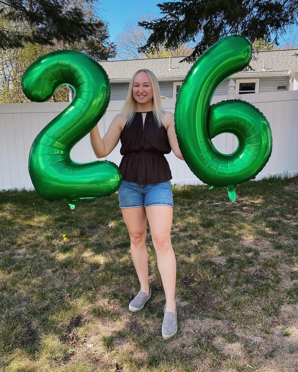 IWERP 30th birthday green balloon at entrance creates a welcoming cue.
