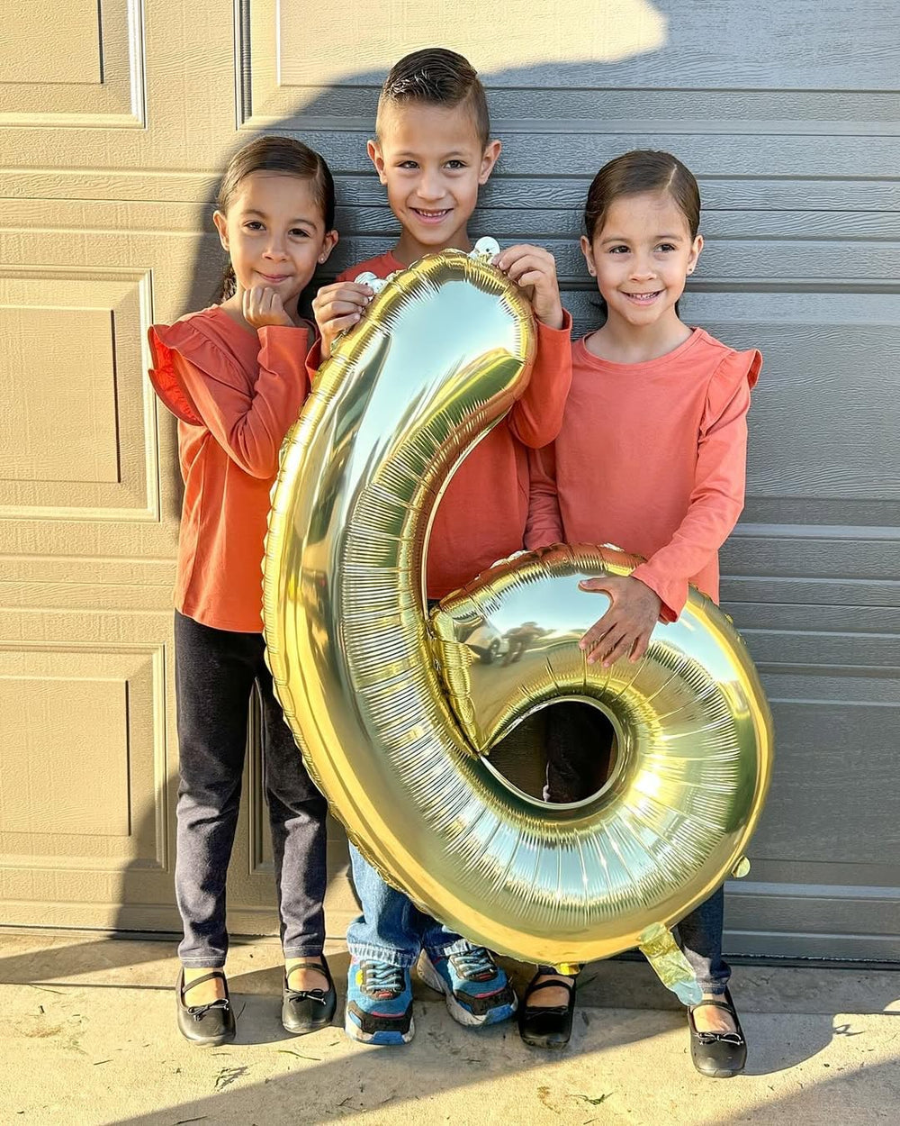 IWERP 6th birthday balloon decor boosts entrances and photo spots