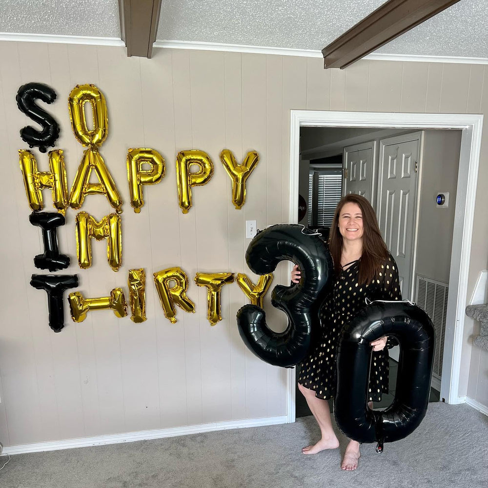 IWERP Black 50 balloon serves as a versatile prop for entrances and photos.