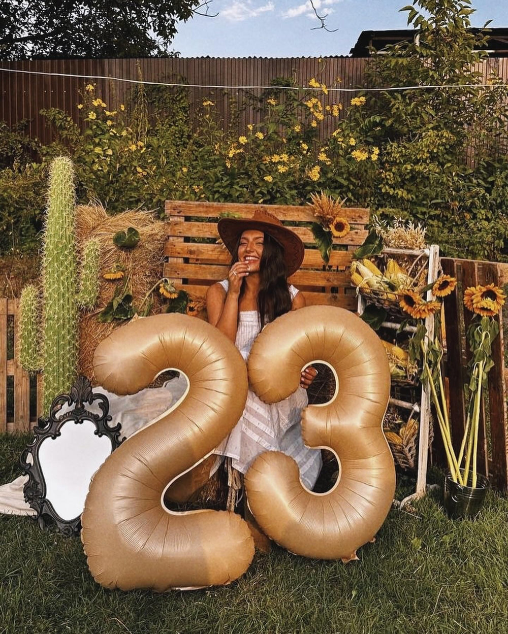 IWERP boys and girls party decor using light brown number 6 balloon
