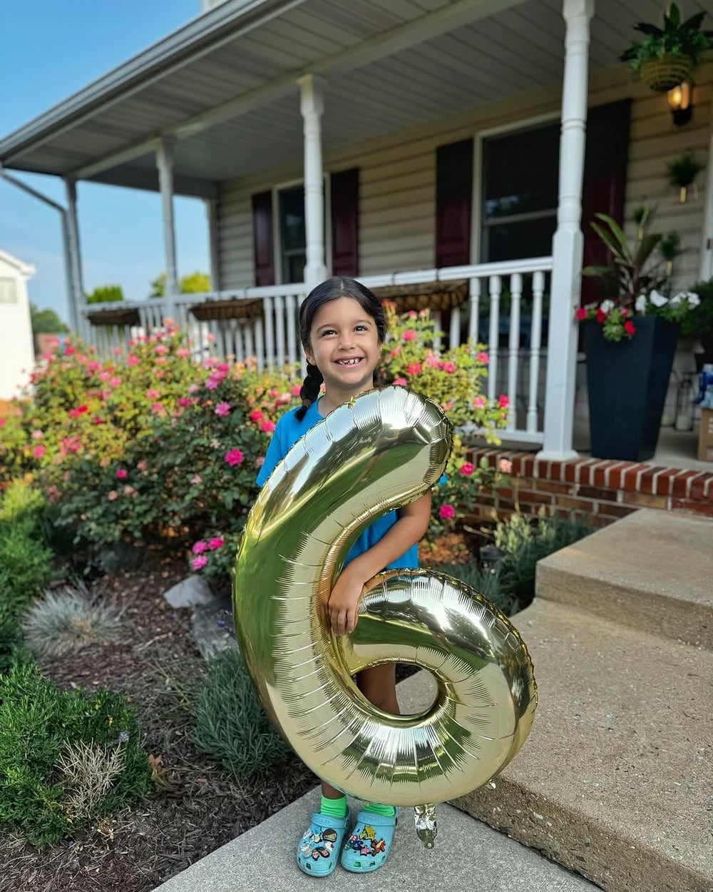 IWERP champagne gold 3 balloon brings timeless elegance to party centers.