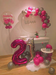 IWERP foil 21 balloon ideal for share-worthy Instagram photos.
