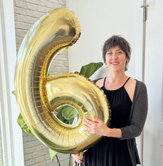 IWERP durable foil balloon remains impressive through long celebrations.