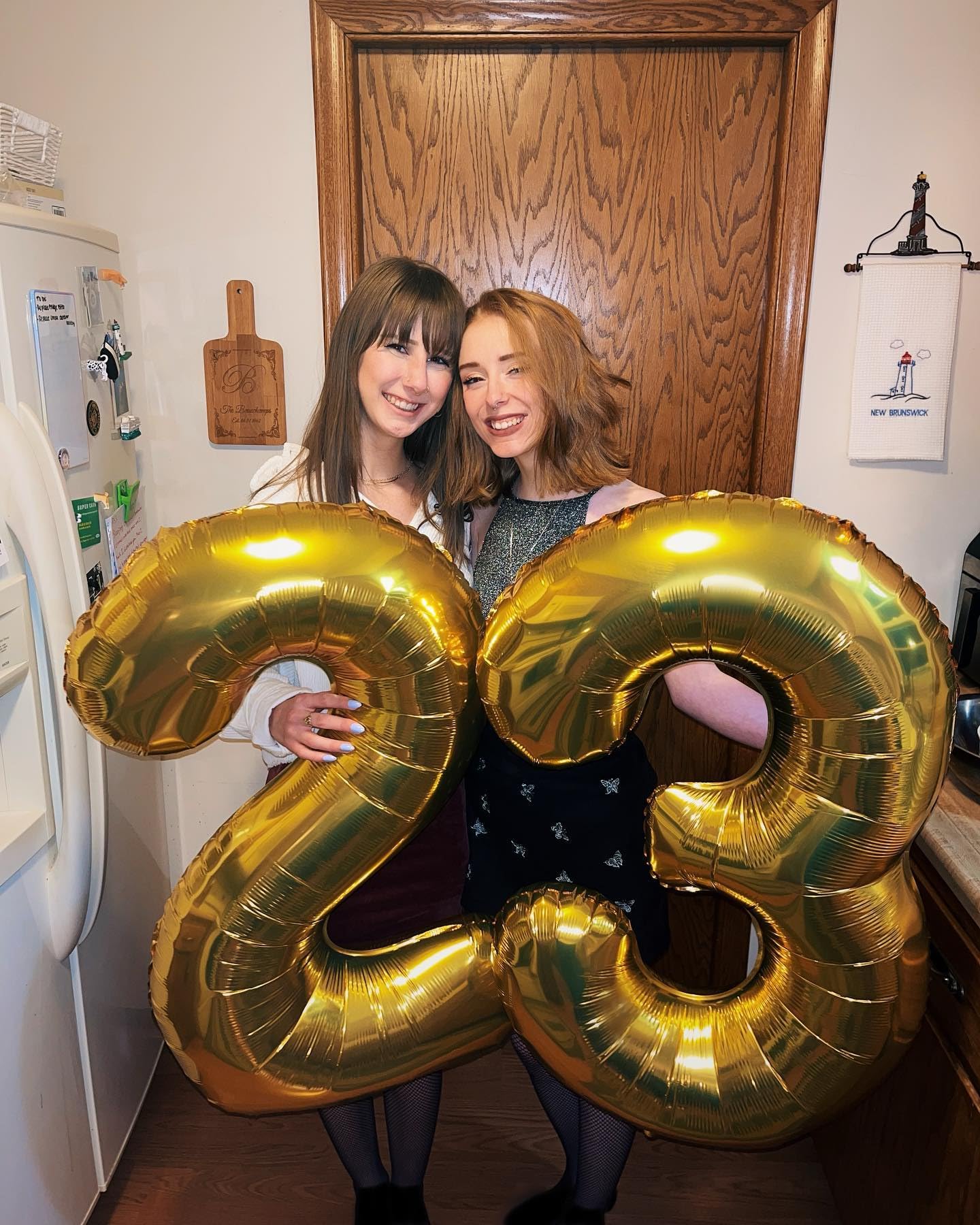IWERP gold 3rd birthday balloon creates a festive centerpiece.