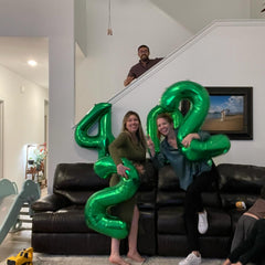 IWERP green number 1 balloon features a self-sealing valve for easy setup.