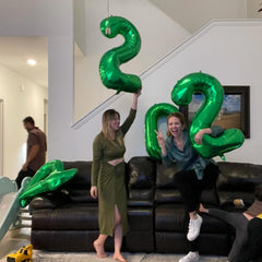 IWERP close-up of the green number 3 balloon finish