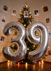 IWERP 40-inch laser silver balloon offers bold stage presence.