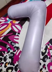 IWERP Lilac Number 6 Balloon 40 Inch wall display creates a focal backdrop.