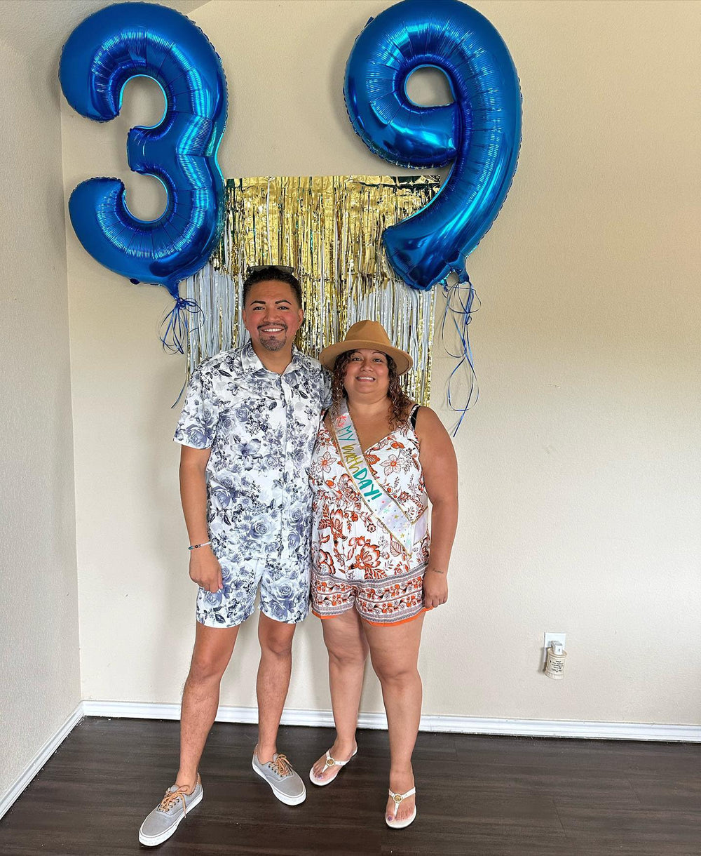 IWERP navy blue 30th birthday balloon perfect for photo props