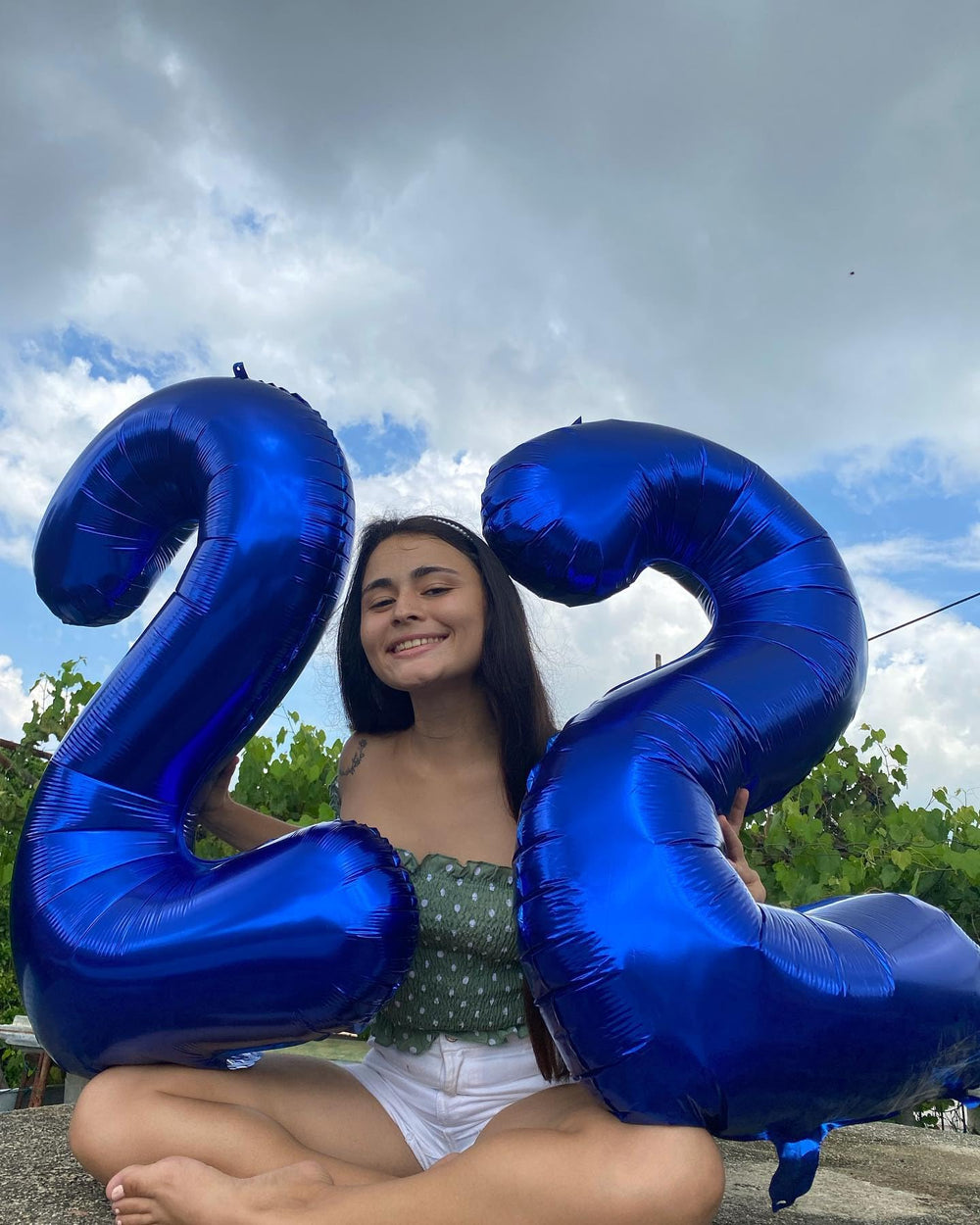 IWERP navy 5 balloon, 40 inches, ideal for photos and party displays.