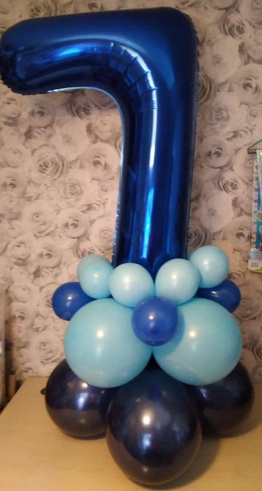 IWERP night blue number 7 balloon brightens party entrances and stage decor.