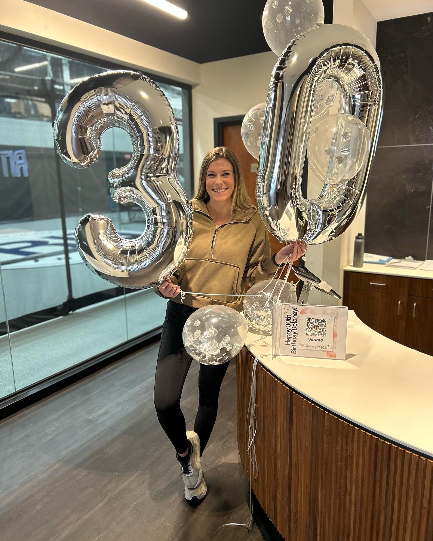 IWERP number 3 birthday balloon 40-inch focal point for celebrations.