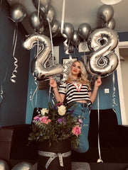 IWERP party prop balloon silver 8 for versatile displays.