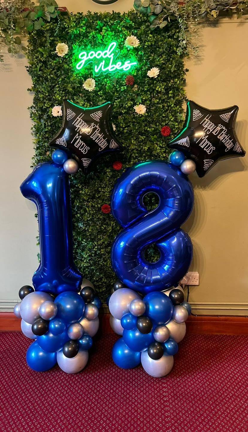 IWERP pro-style decor in minutes, pairs with other numbers for photo backdrops.